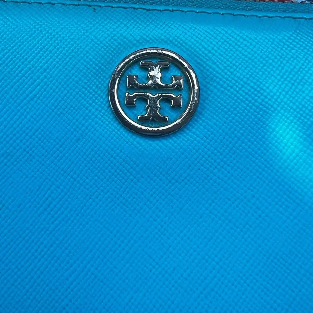 Tory Burch Zip Around Wallet